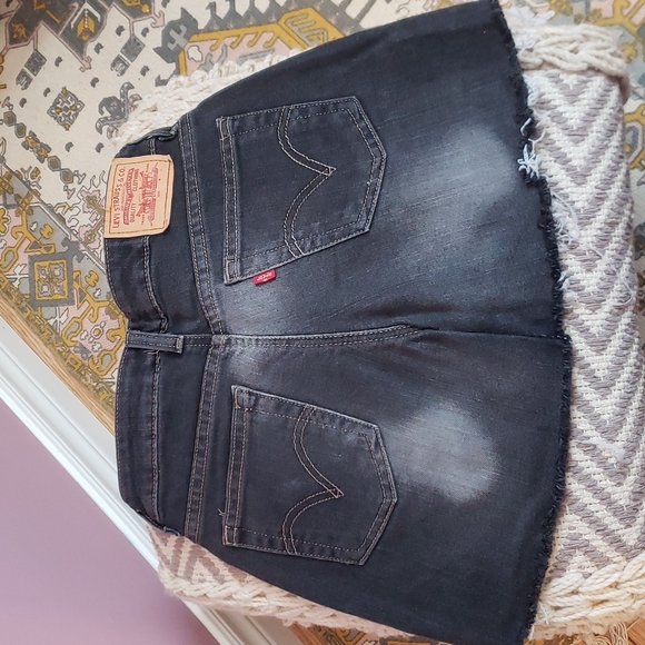 Vintage DIY Levi's Denim Mini Skirt - Picture 5 of 11